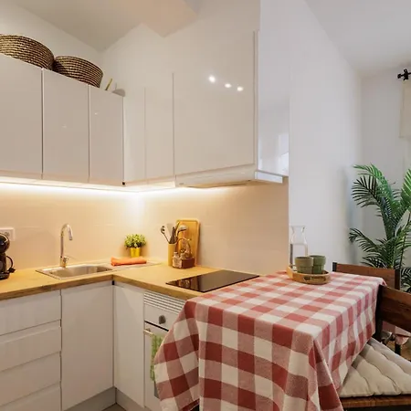 A Sant Celoni, Montseny, Barcelona Apartment *